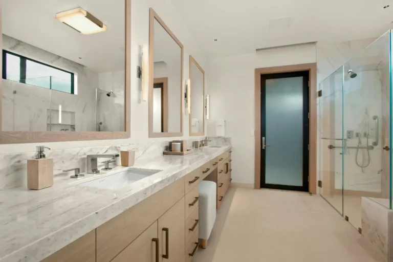 Builders Queenstown offering expert guidance from a professional designer for Bathroom Interior Design Queenstown planning.
